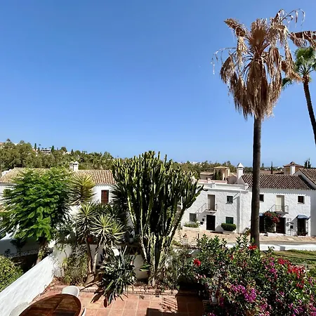 בית נופש House In Surrounded By Golf Courses *