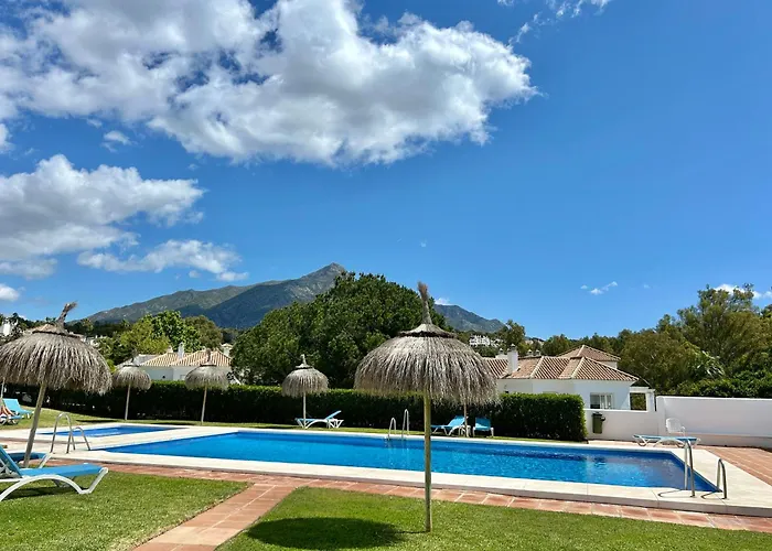 Hébergement de vacances House In Surrounded By Golf Courses *