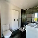 House In Surrounded By Golf Courses Vakantiehuis Marbella