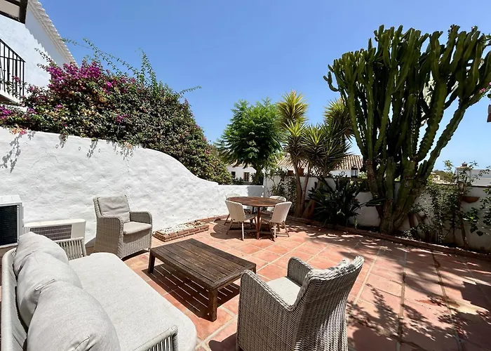 House In Surrounded By Golf Courses Vakantiehuis Marbella